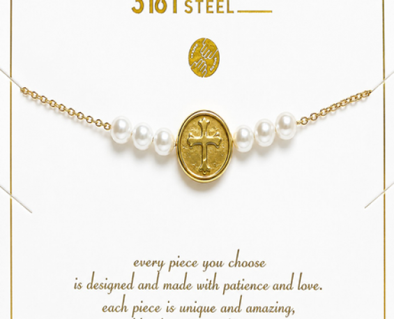 Pulsera con Medalla de Cruz y Perlas