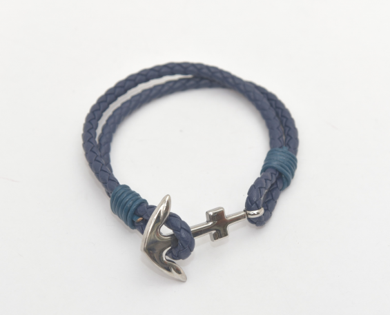 Pulsera azul con ancla plateada