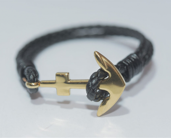 Pulsera negra con ancla plateada 