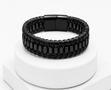 Pulsera de Piel Negra con Detalles Metálicos