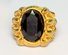 ANILLO DE ACERO INOXIDABLE DORADO CON DIAMANTE CAFE