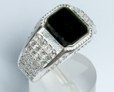ANILLO DE PLATA CON DIAMANTE NEGRO