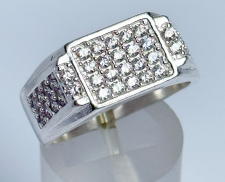 ANILLO DE PLATA CON PEQUEÑOS DIAMANTES