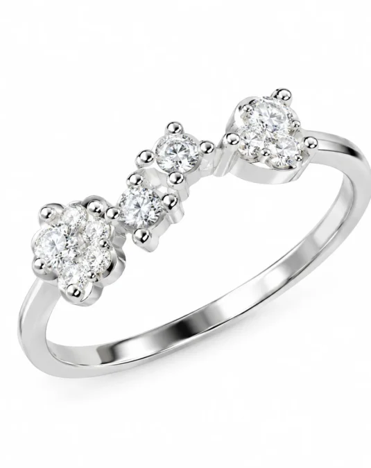 Anillo de Plata en forma de Flores