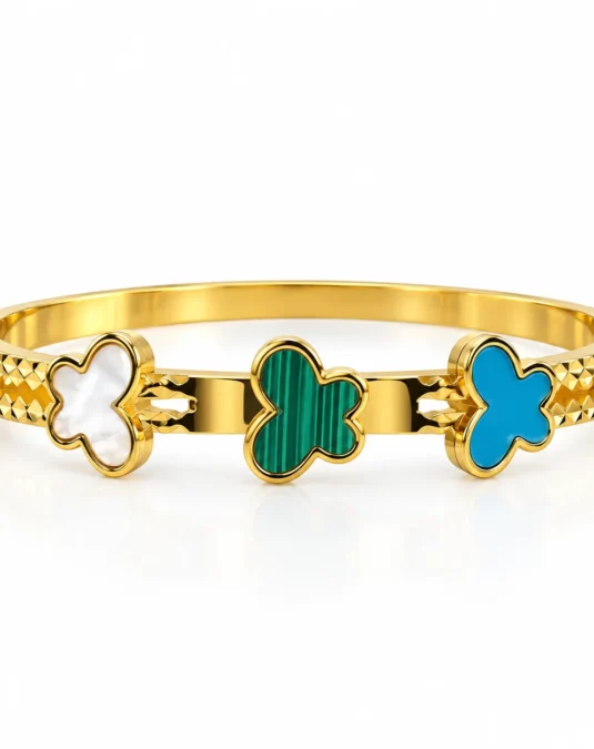 Brazalete Dorado con Tres Mariposas