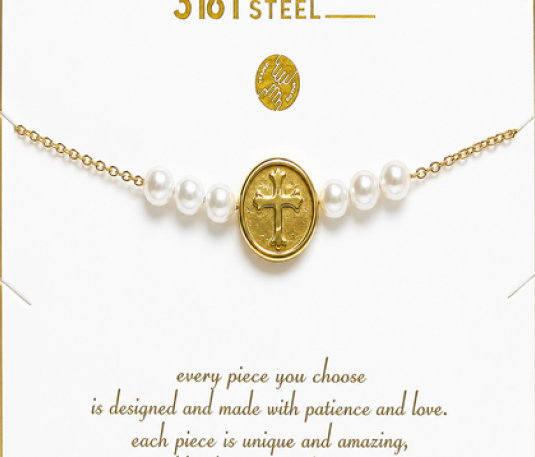 Pulsera con Medalla de Cruz y Perlas