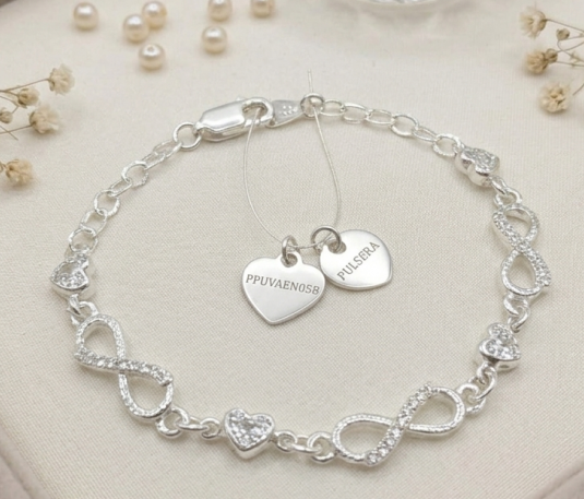 Pulsera de Plata de Doble Infinito